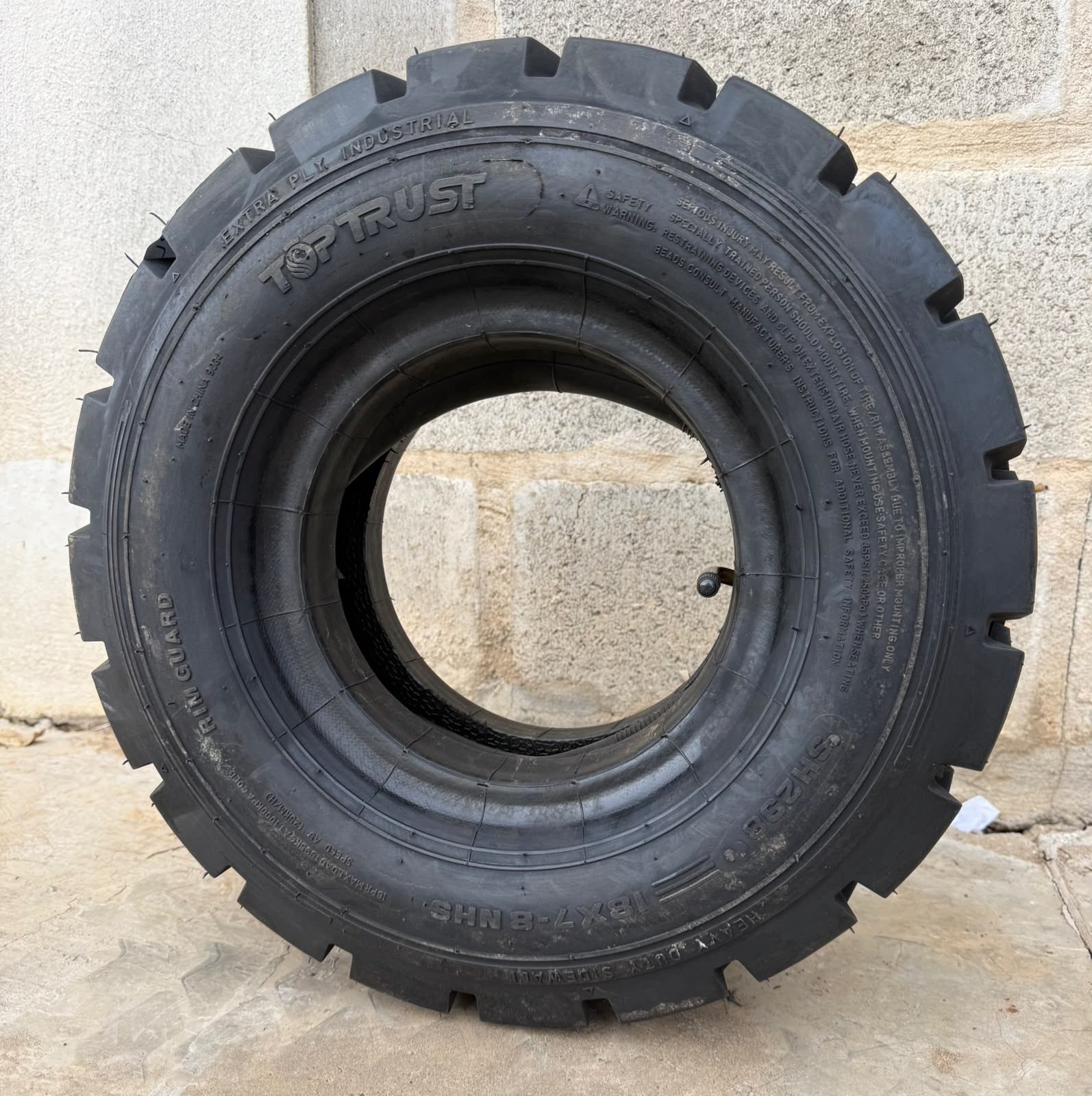 Toptrust Cubierta Neumatica 18x7-8